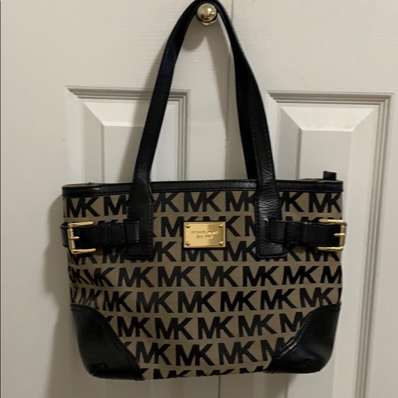 Michael Kors Bag - Picture 1 of 9